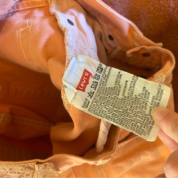 Levi’s shorts - Picture 4 of 5